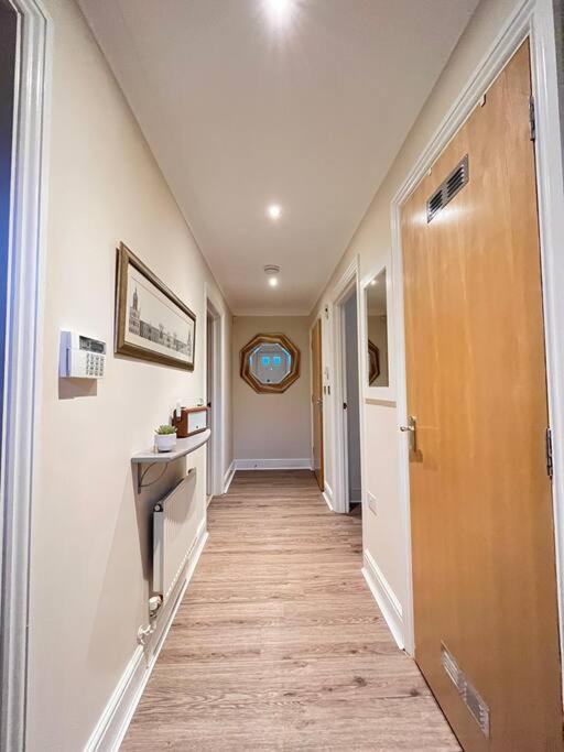 Space And Comfort In Summertown Oxford Bagian luar foto