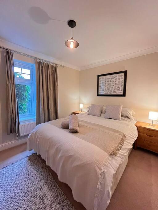 Space And Comfort In Summertown Oxford Bagian luar foto